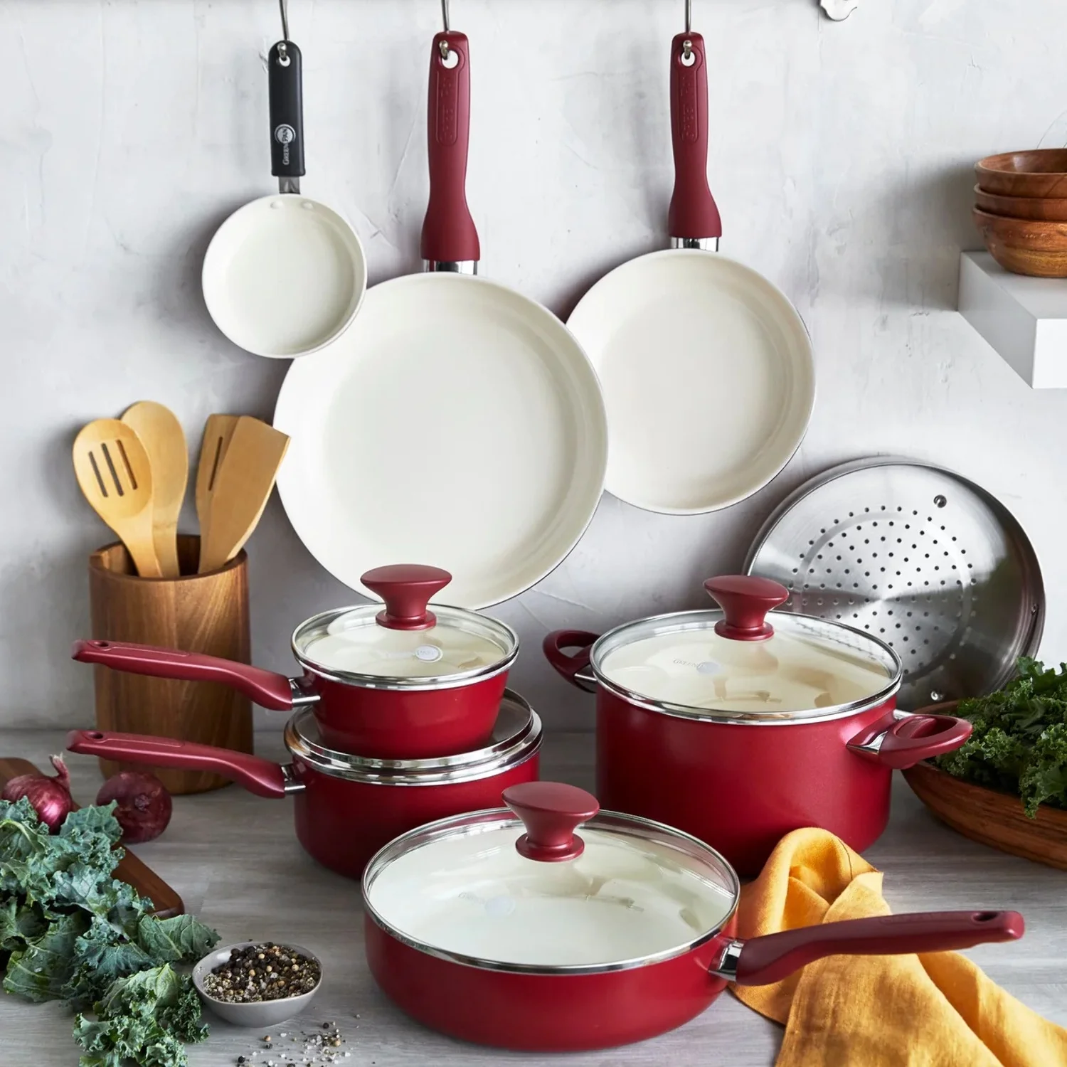 GreenPan Rio Ceramic Nonstick 16-Piece Cookware Set - Red