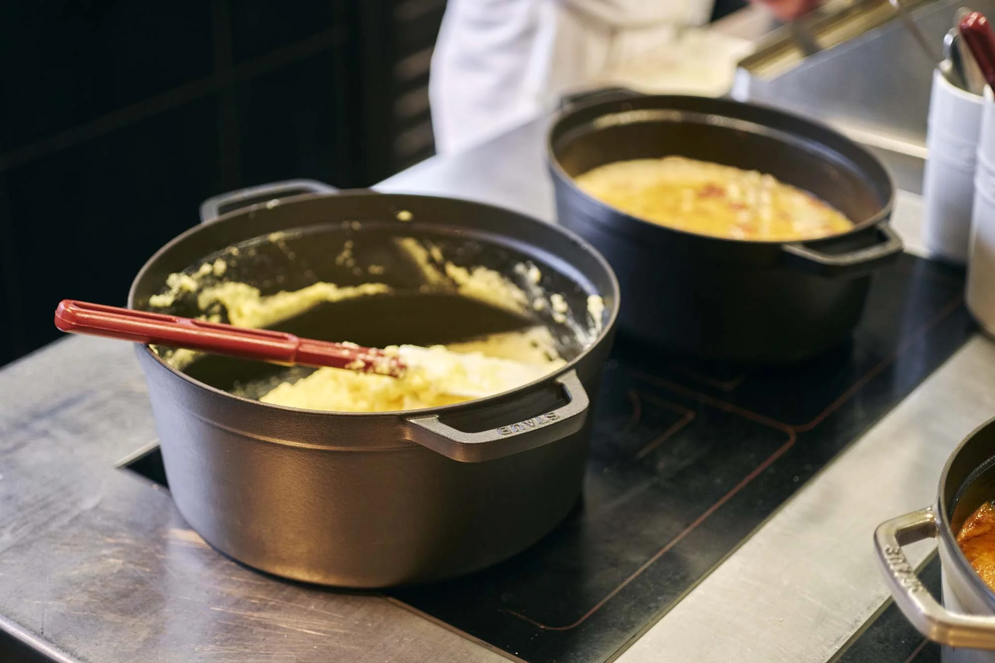 Staub Cast Iron 13.25-qt Round Cocotte - Matte Black